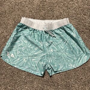 Blue Underarmor shorts